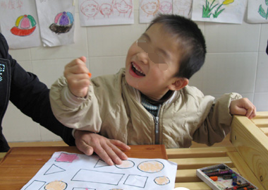 孩子智力低下会有哪些表现呢